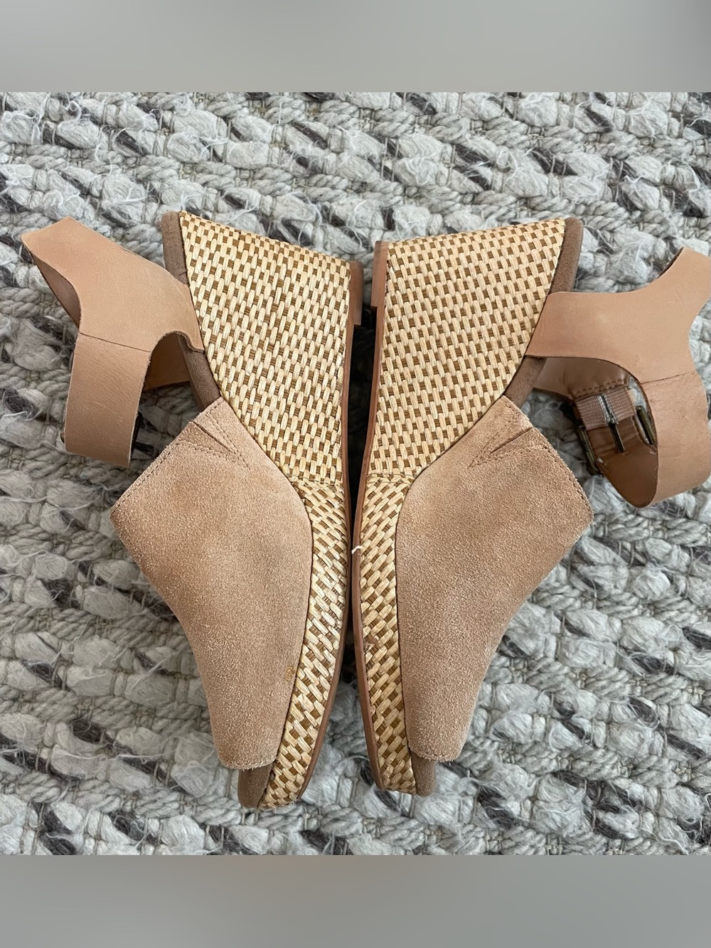 Worn Once! TOMS Women’s Tan Wedge Sandals - Suede & Woven Detail